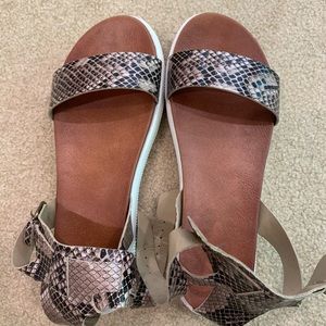 Snakeskin sandal